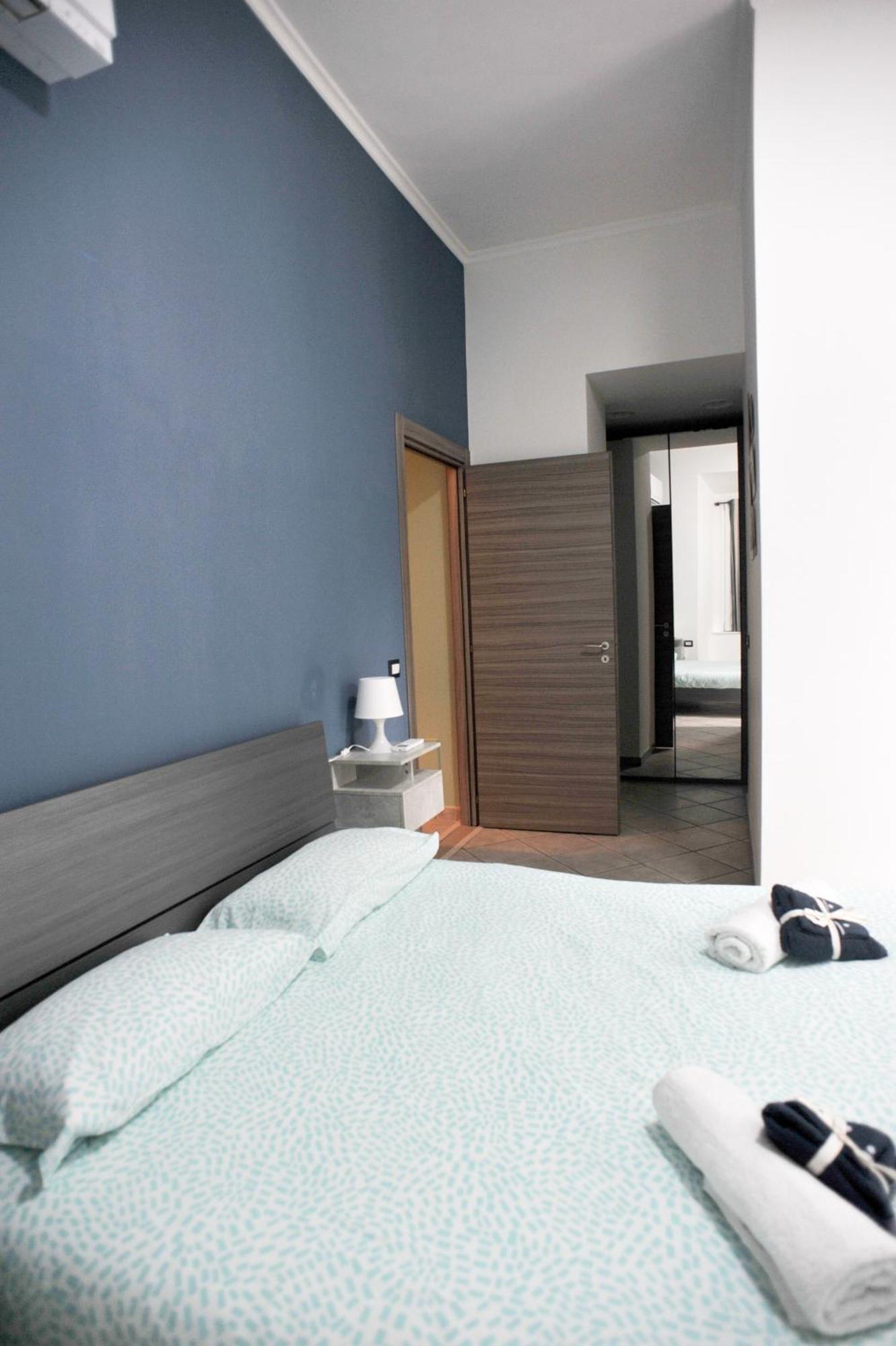 In Center Apartaments Salerno Exteriér fotografie